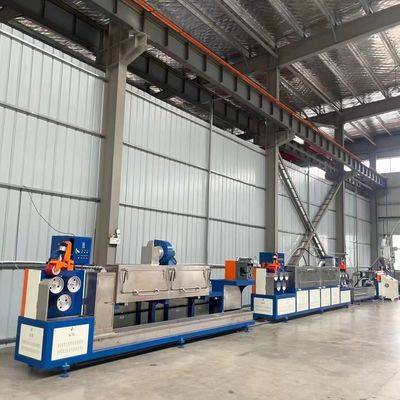 良い値段 最大生産性を持つ完全に自動的なPPストラッピングロール製造機械 オンライン